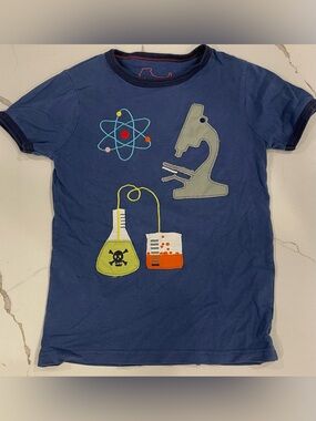 Vintage Mini Boden “doing things” science appliqué t-shirt 7/8